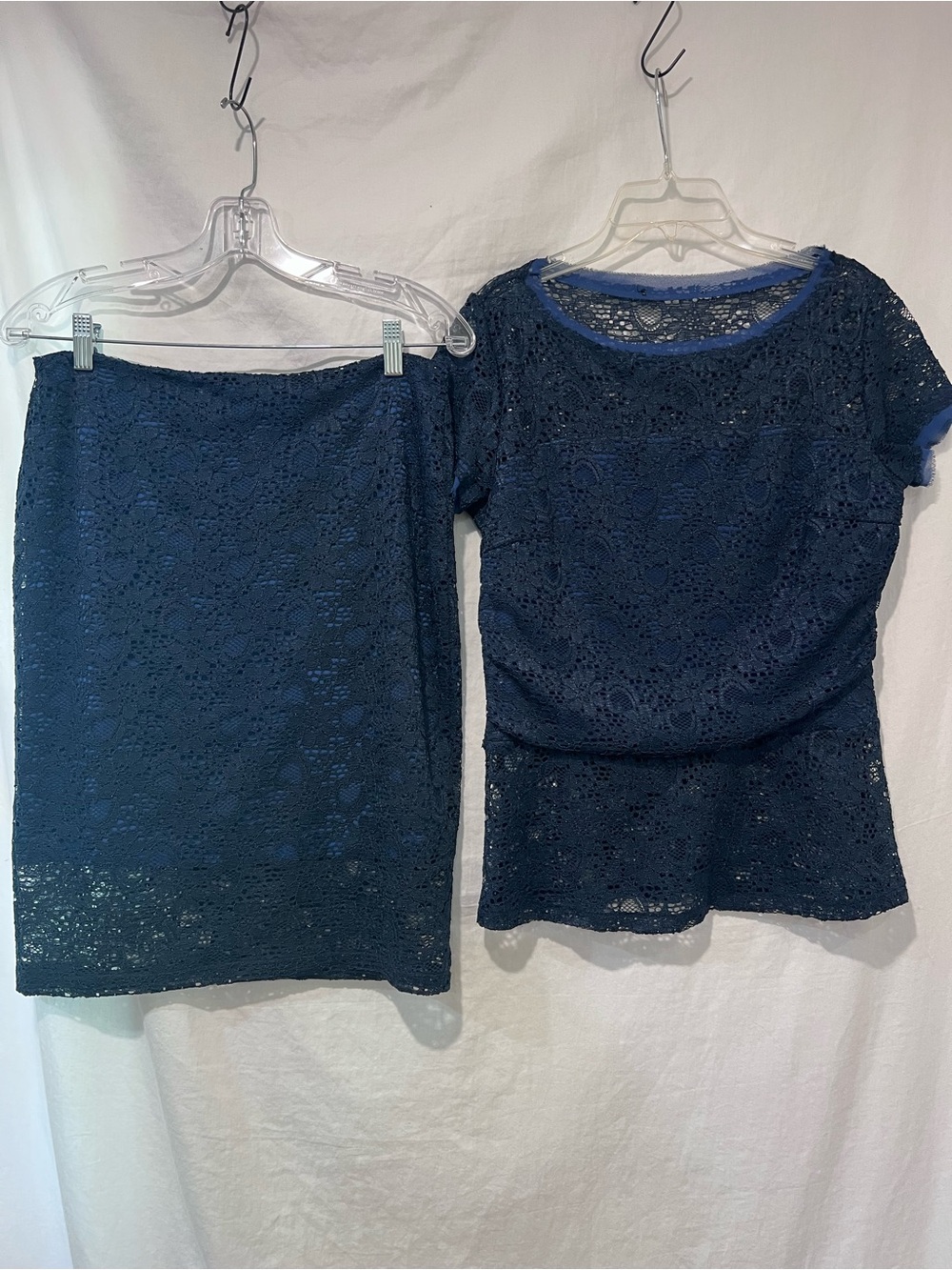 Studio IKO Italy Navy Blue Lace 2-Piece Skirt Set Stretch Peplum Top Size 44 Med